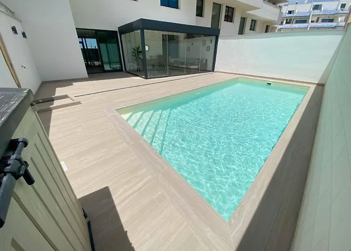 Cozy House - Private Pool - Wifi - Modern