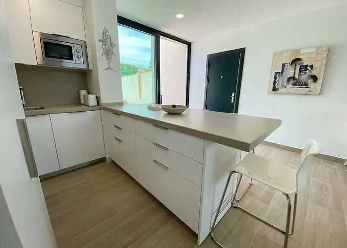 Cozy House - Private Pool - Wifi - Modern Apartment