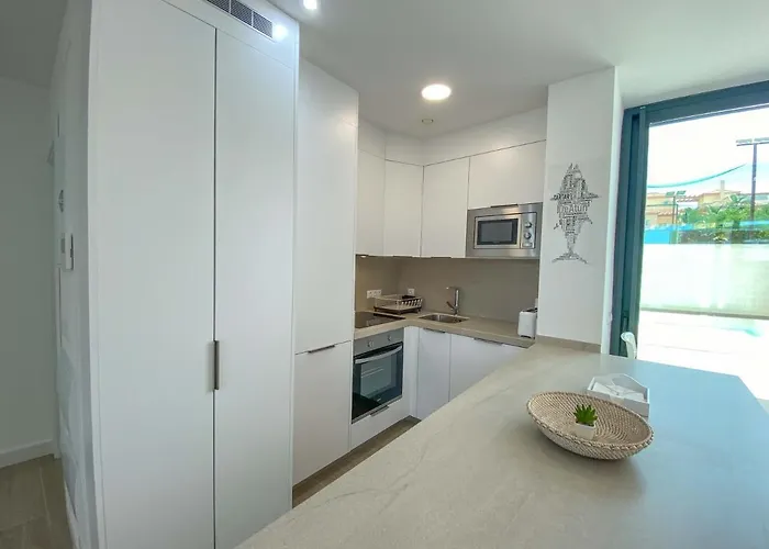 Cozy House - Private Pool - Wifi - Modern Apartment Tarifa