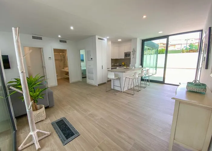 Cozy House - Private Pool - Wifi - Modern Apartment *